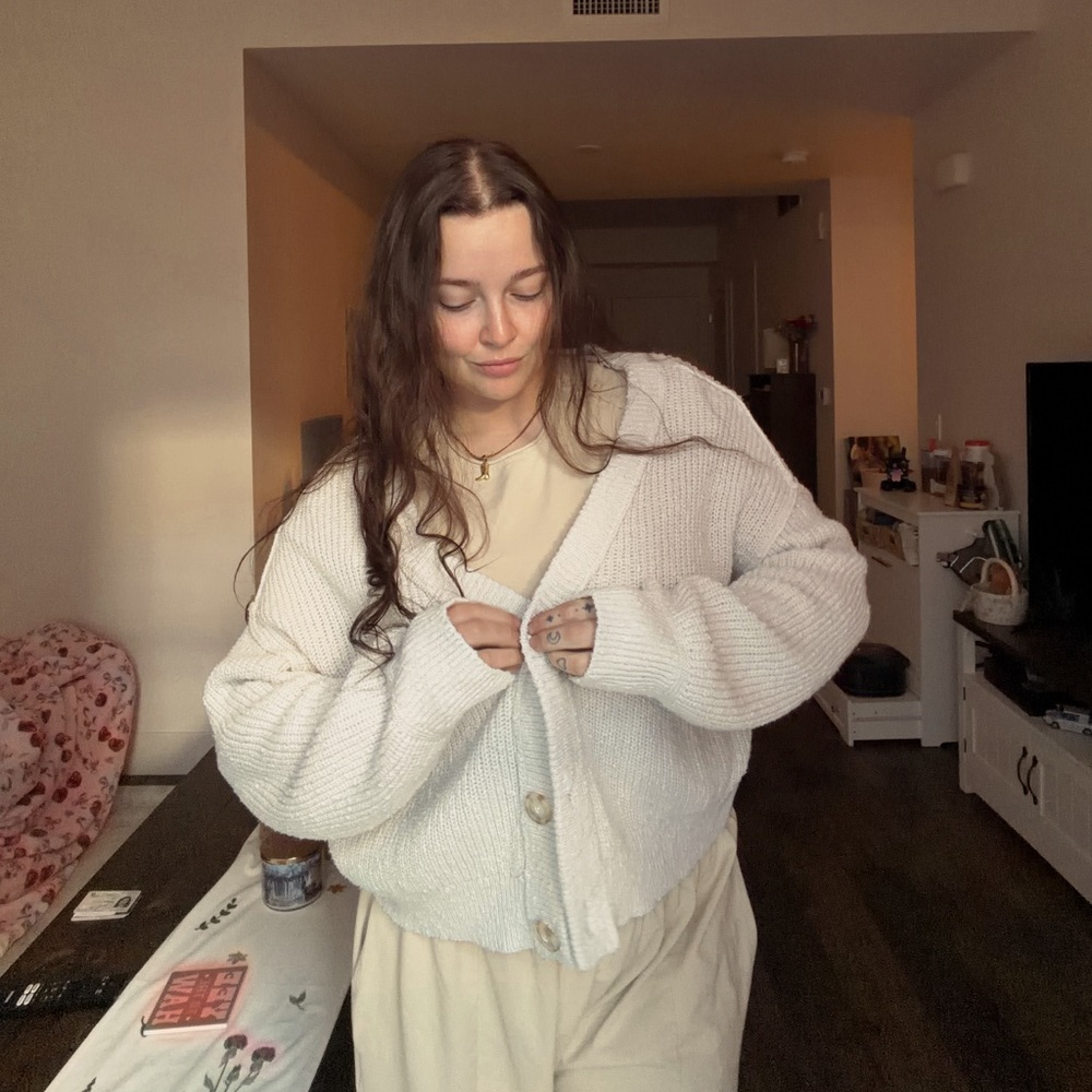 American Eagle Outfitters Cream Chunky Knit Teddy Cardigan